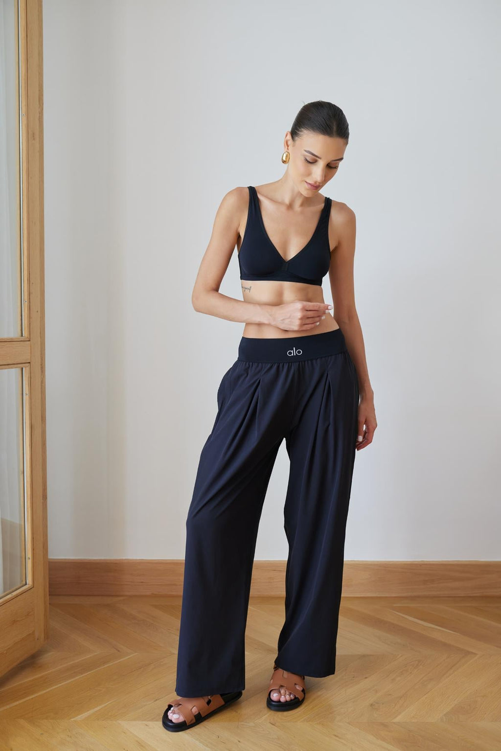 Aloayoga belt trouser