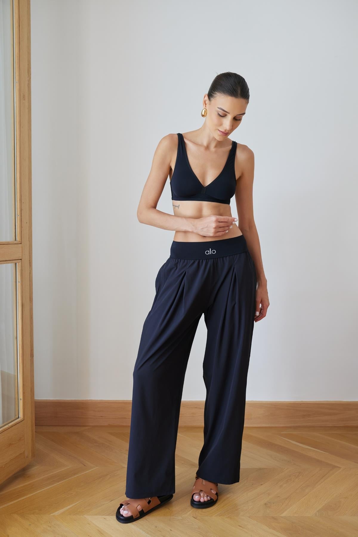 Aloayoga belt trouser