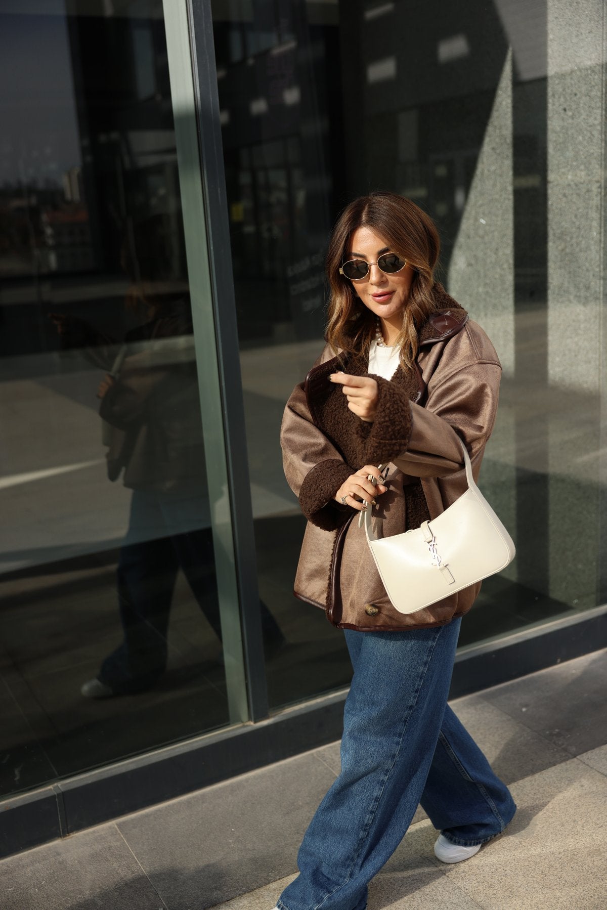 Oversized Jacket with Fur Lining – light Brown