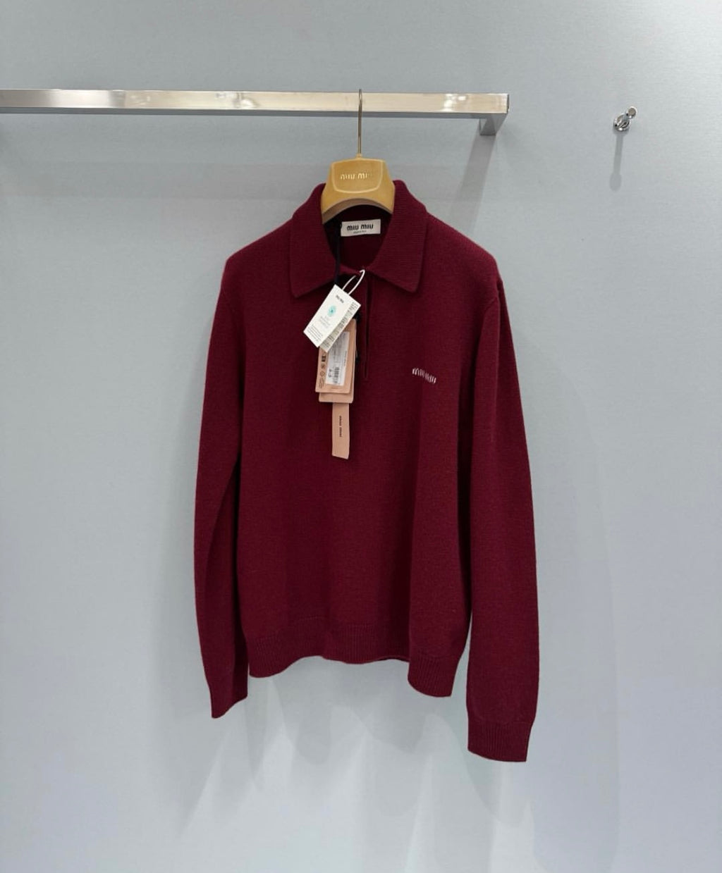 Polo-Neck intarsia logo sweater Cashmere-knit