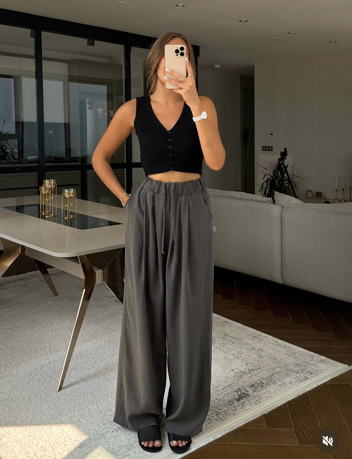 Summer25/26 Linen grey pants