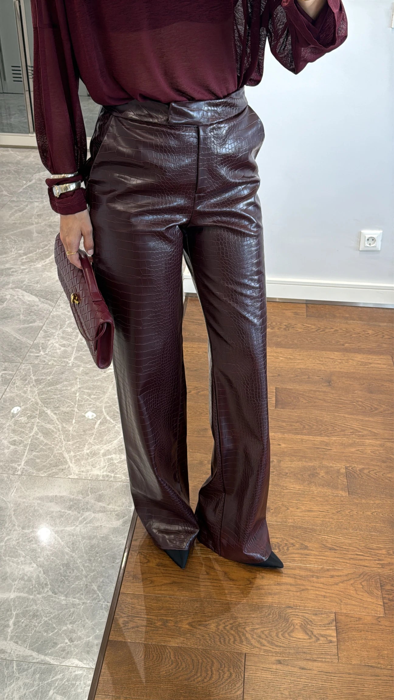 High-waist Snake Skin Pants