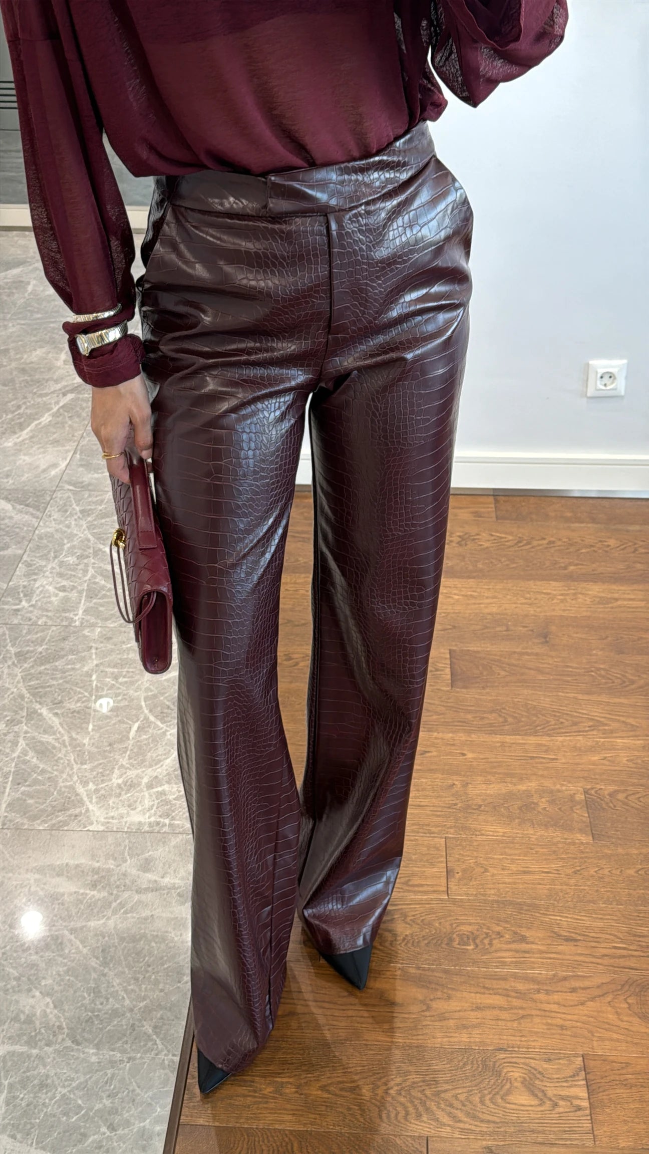 High-waist Snake Skin Pants