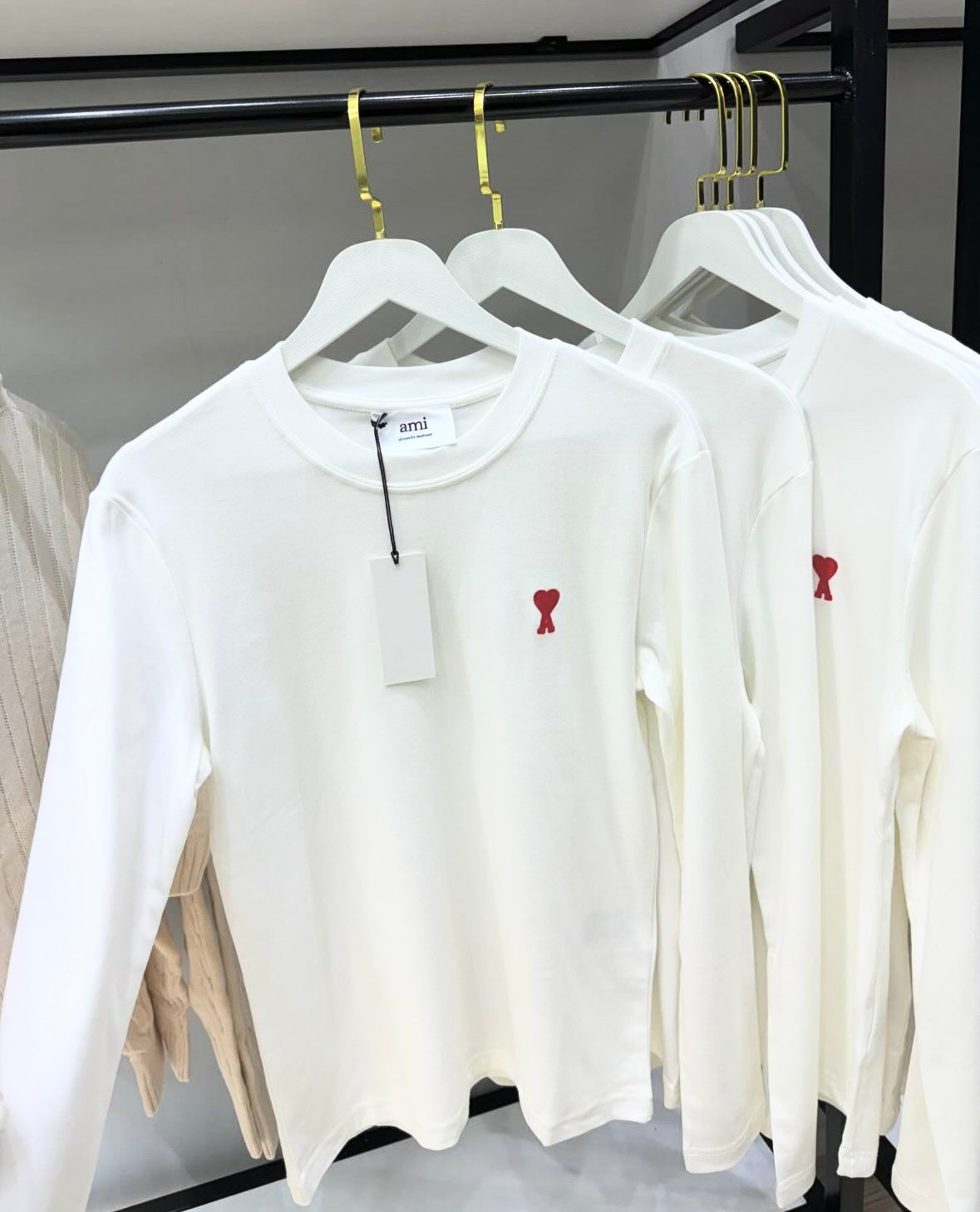 AMI DE PARIS Longsleeve basic - White
