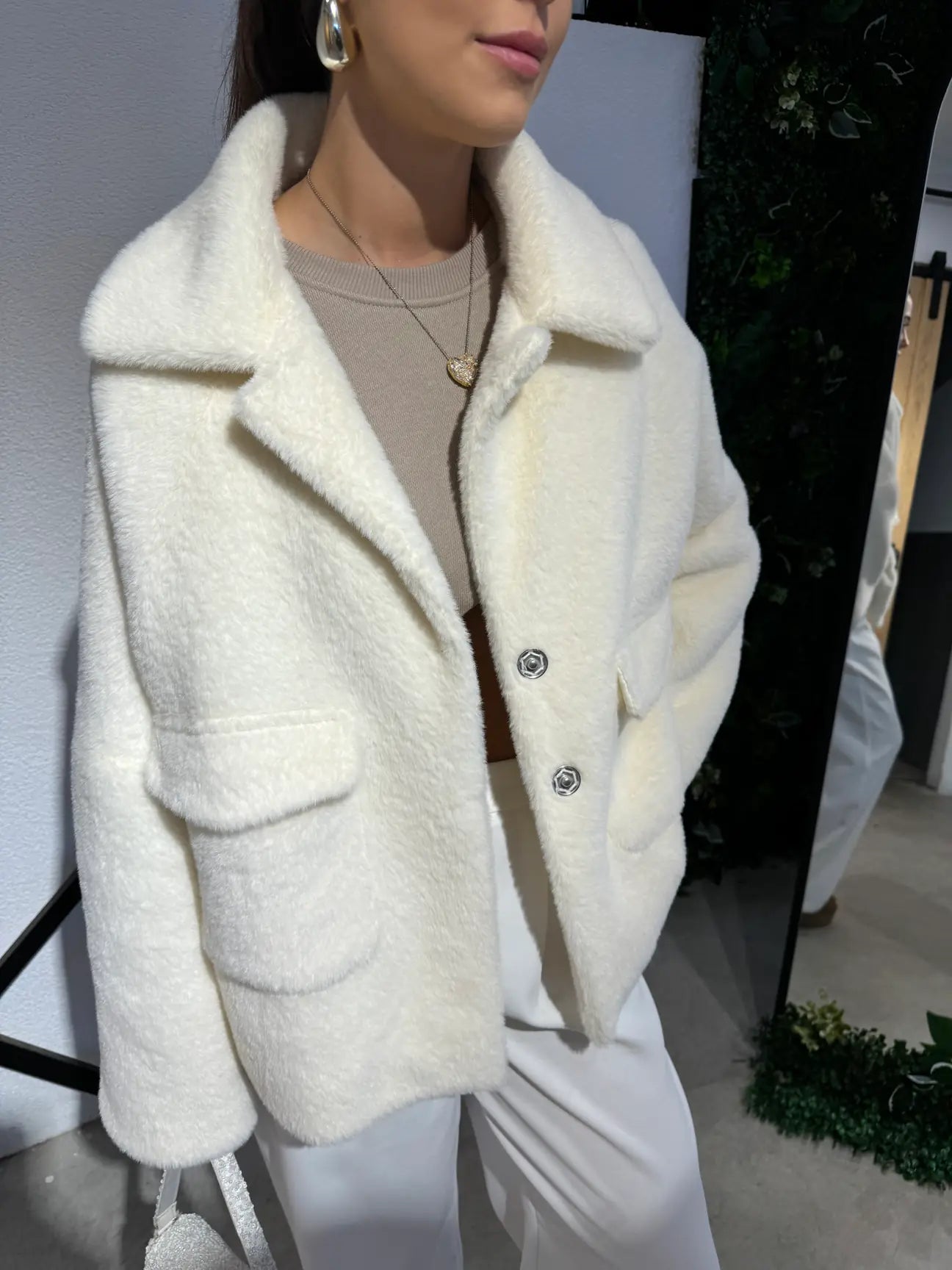 PREMIUM-lined fur with pocket details