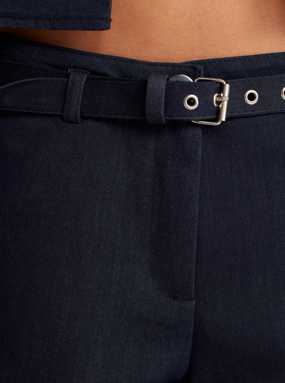 light denim belted pants