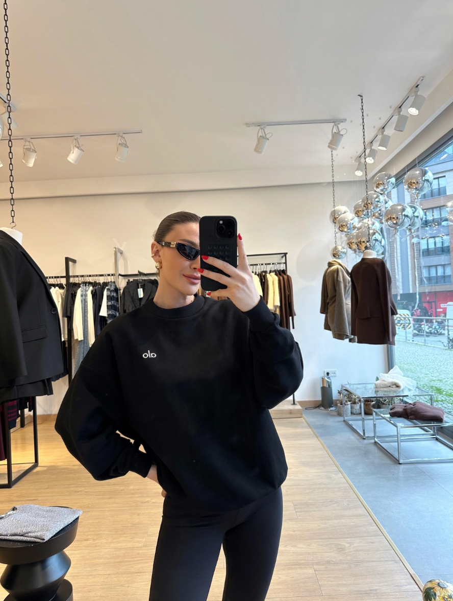 ALO-COLLECTION OVERSIZED SWEATSHIRT