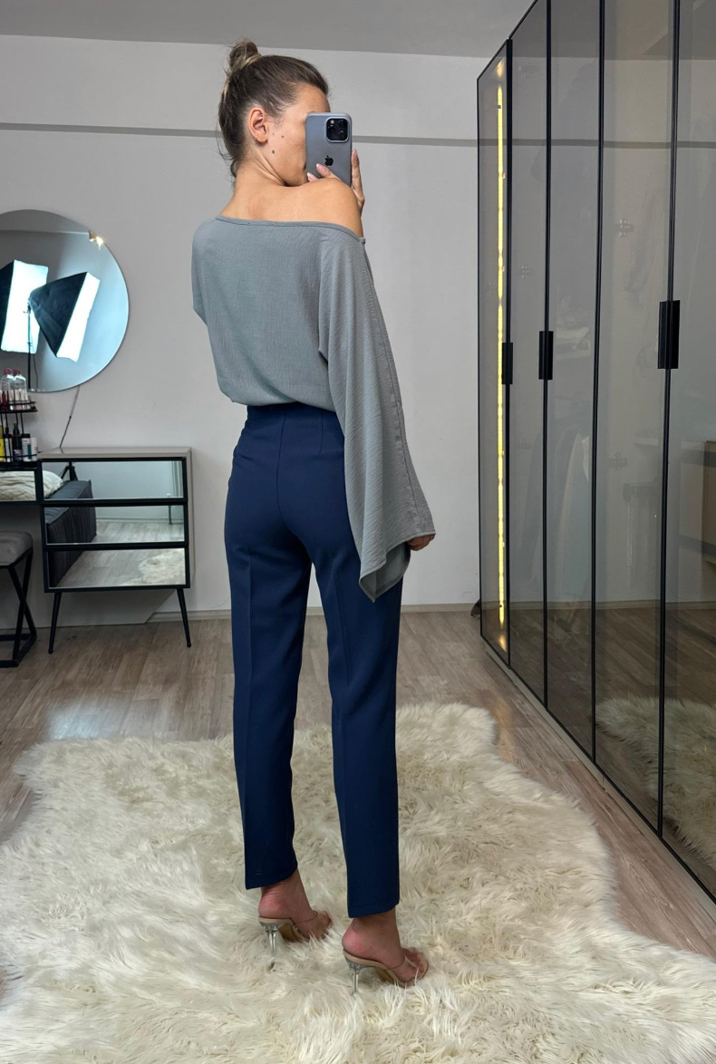 Navy blue high-waist zara DESGIN trouser