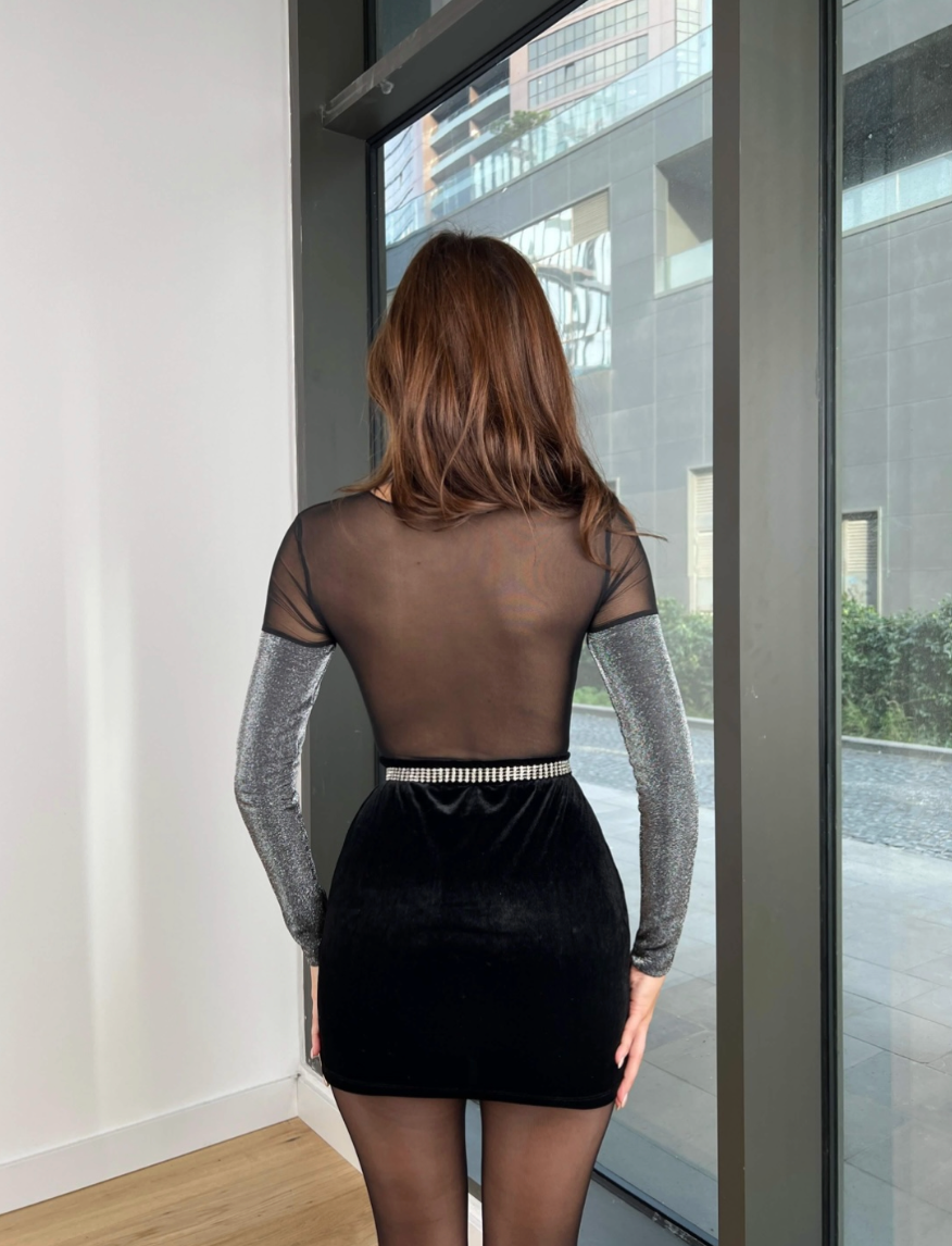 Shimmery sleeve bodysuit