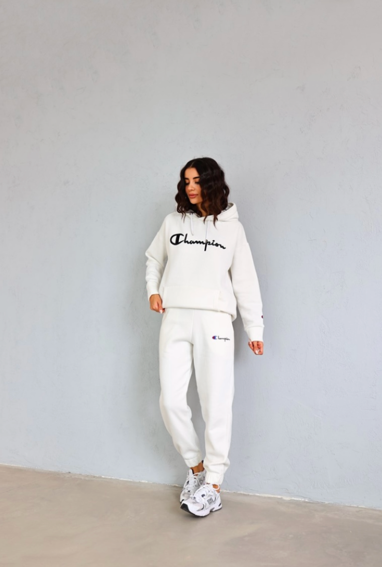 WHITE CHAMPION OUTFIT ( 2 pieces )