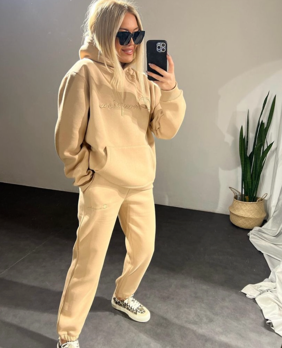 Champion oversized comfy  outfit