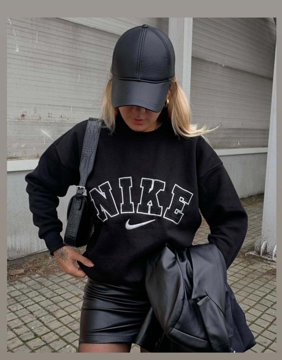 Nike - oversized swwatshirt