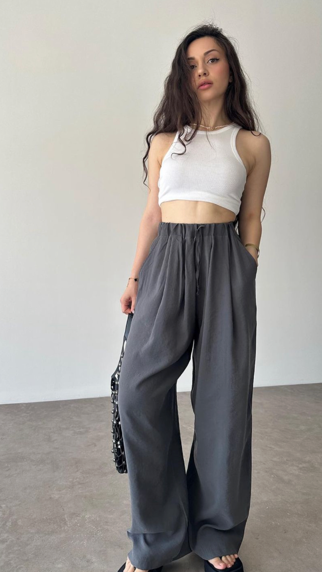 Summer25/26 Linen grey pants
